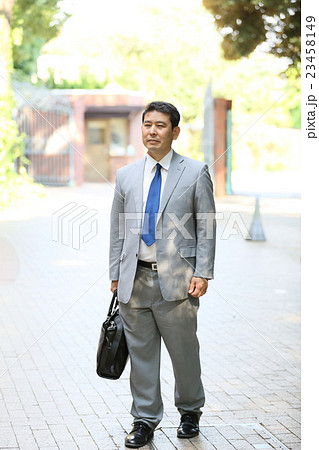 大学　教授　イメージ　　 23458149
