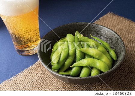 枝豆とビール 23460328