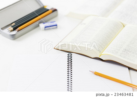 教育　勉強　塾　学習　予備校　教室　学習塾　学校　授業　受験　子供 23463481