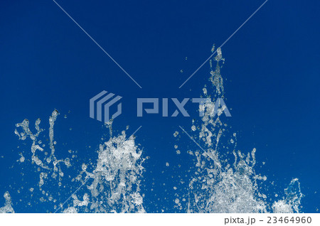 水しぶき 23464960