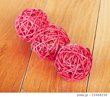 Decorative Wooden Balls Decorative Wooden Balls 23468256