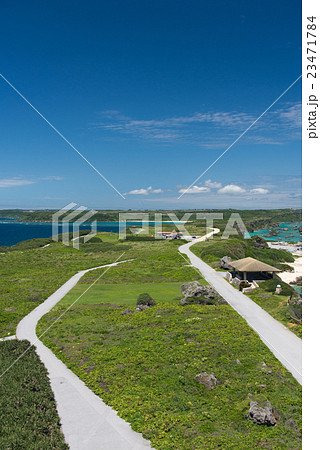 沖縄県　宮古島　東平安名岬灯台からの眺め 23471784
