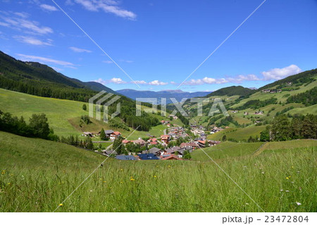 フネスの谷 23472804