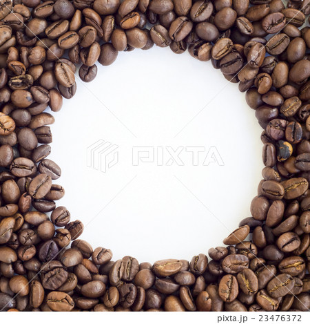 Round frame of coffee beans Round frame of coffee beans 23476372