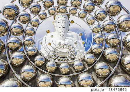 The white statue of five Lord Buddha The white statue of five Lord Buddha 23476646