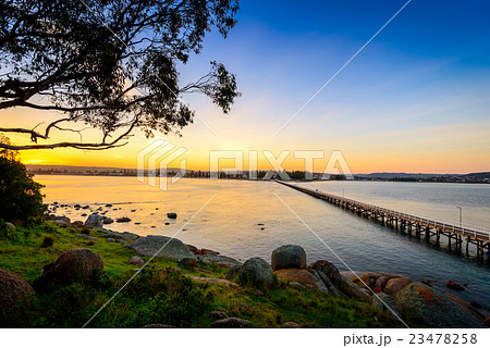Sunset over the Victor Harbor 23478258