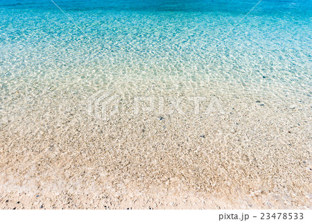 ビーチ 背景 沖縄 の写真素材