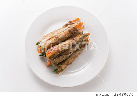 いんげんとにんじんの豚肉巻き いんげんとにんじんの豚肉巻き 23480070