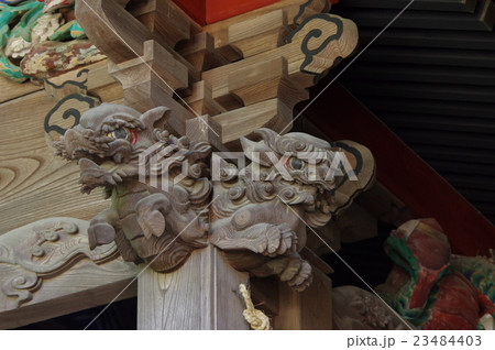 信州 伊那の神社 熱田神社 本殿の垂木の彫刻群 (国重要文化財) 信州 伊那の神社 熱田神社 本殿の垂木の彫刻群 (国重要文化財) 23484403