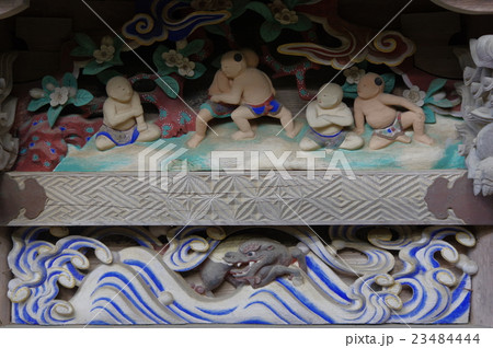 信州　伊那の神社　熱田神社　腰組の獅子と唐子遊びの彫刻（５／９）　国重要文化財の本殿 23484444