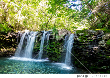 暮雨の滝 23484546