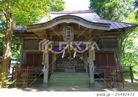 信州　北安曇　小谷の神社　千国諏訪神社　拝殿　諏訪大社の勧請　古代の創建 23492472