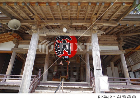 信州　朝日村の寺院　古川寺　観音堂　向拝　横　中世の開基　武田信玄～小笠原氏の庇護を受けた寺院 23492938