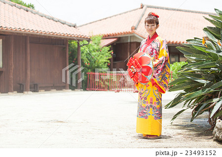 沖縄　琉装 23493152