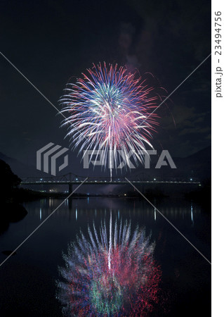 笠置町夏祭り花火大会の写真素材 笠置町夏祭り花火大会の写真素材