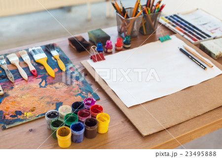 Photo of gouache and watercolor with brushes set 23495888