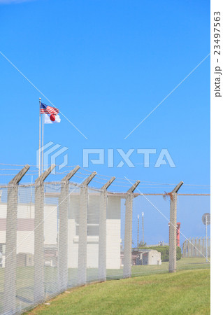 基地問題　沖縄 23497563