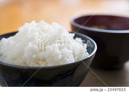 ご飯とお味噌汁 23497623