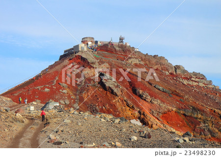 日本最高峰富士山剣ヶ峰 23498230