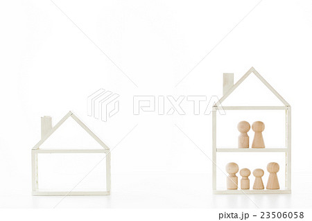 家　住宅　ビジネス　不動産　建築　建設　住居　不動産業　建築業　建設業　保険　金融 23506058