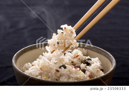 雑穀御飯 23506333