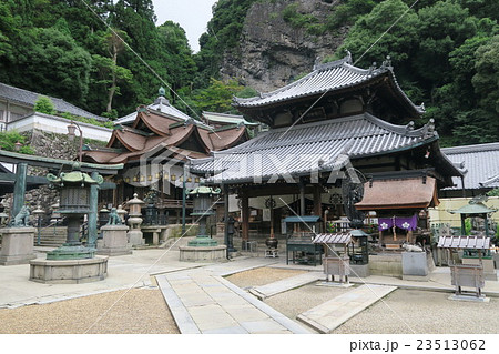 【近畿三十六不動霊場】第二十九番　生駒聖天寶山寺の境内　奈良県生駒市 23513062