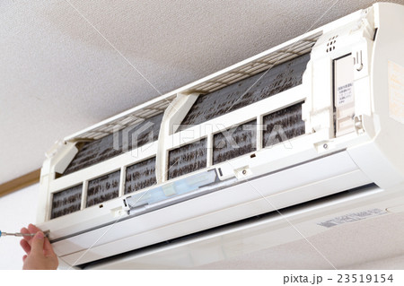 冷房 エアコン 空調 エアコンクリーニング ハウスクリーニング 汚れたクーラーのフィルター 大掃除  冷房 エアコン 空調 エアコンクリーニング ハウスクリーニング 汚れたクーラーのフィルター 大掃除  23519154