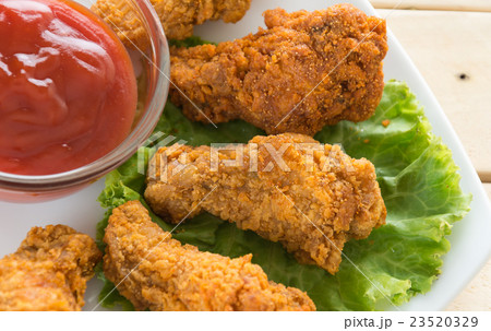 fried crispy chicken fried crispy chicken 23520329