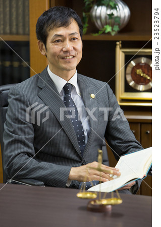 弁護士 イメージ 弁護士 イメージ 23523794