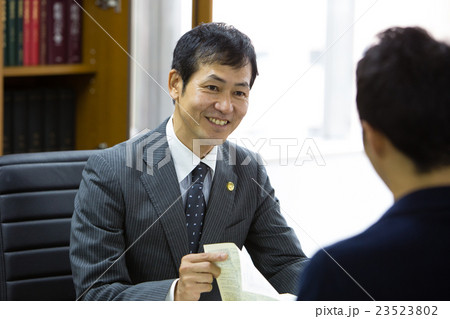 弁護士 イメージ 弁護士 イメージ 23523802