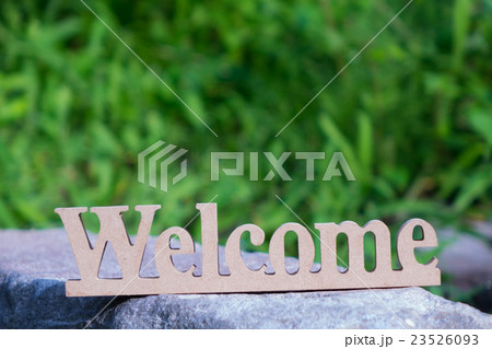 OPEN Welcome CLOSED OPEN Welcome CLOSED 23526093