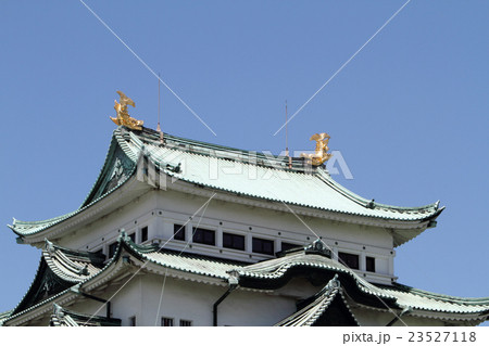 快晴の名古屋城 23527118