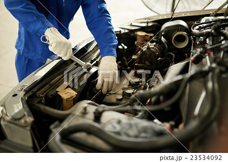 Checking engine 23534092