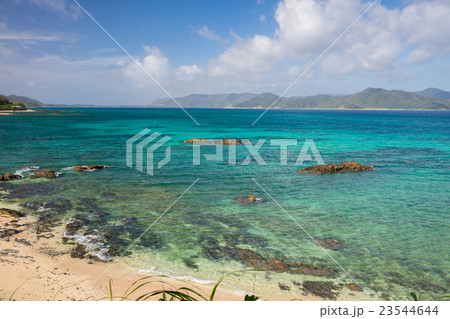 奄美大島の崎原海岸 奄美大島の崎原海岸 23544644