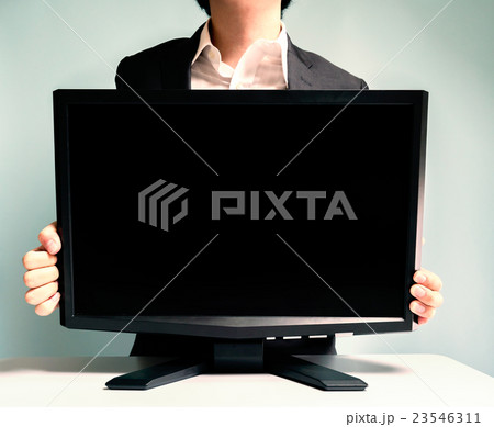 テレビとビジネスマン 23546311