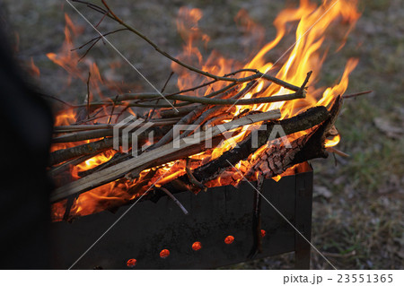 charcoal preparation for bbq in mangal 23551365
