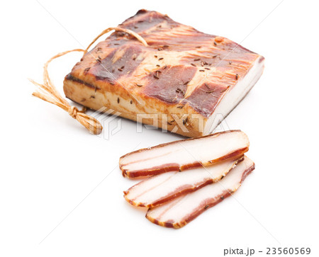sliced smoked bacon 23560569