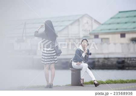 女子旅　観光 23568936