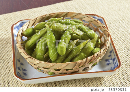 茹でた枝豆(1人前) 23570331