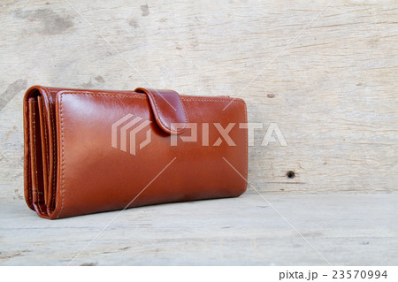 Woman wallet leather Woman wallet leather 23570994