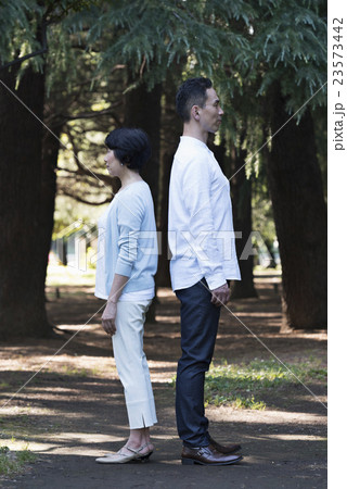 ミドルライフスタイル 23573442