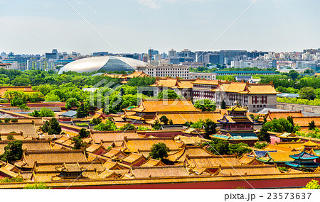 Aerial view on Forbidden City from Jingshan Park 23573637