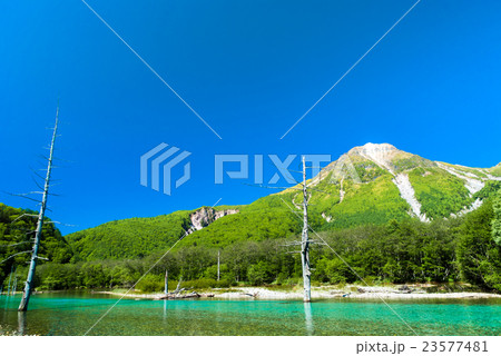 上高地 焼岳 上高地 焼岳 23577481