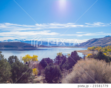 Topaz Lake , Nevada . 23581779