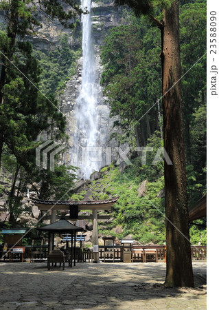 那智の大滝 23588090