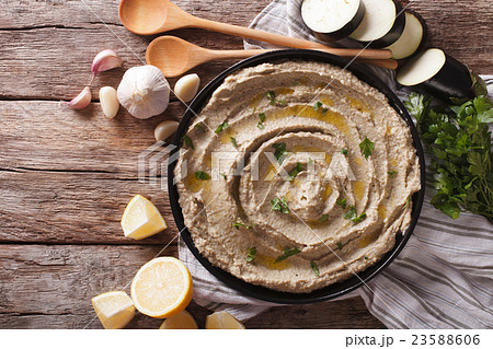 Middle Eastern cuisine 23588606