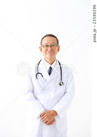 ポートレート　白衣の男性 23590296