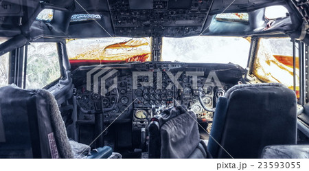 Old abandoned cockpit of the helicopter Old abandoned cockpit of the helicopter 23593055