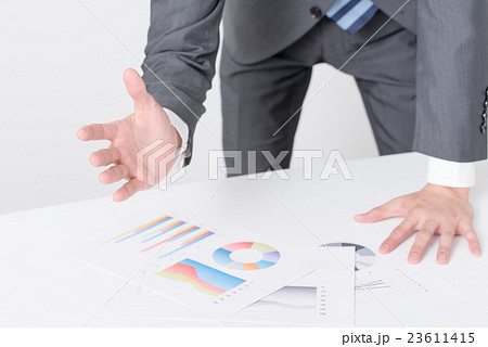 ビジネスイメージ 若い男性 情熱 ビジネスイメージ 若い男性 情熱 23611415