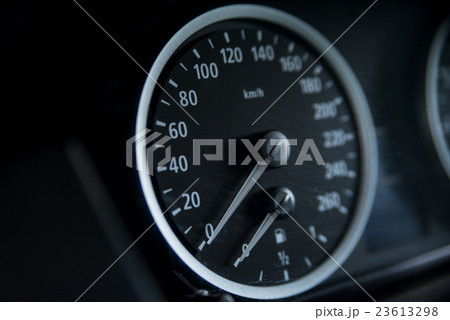 Classic speedometer of car 23613298
